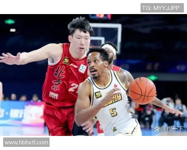 CBA激战广东队对决福建队全力争胜精彩瞬间回顾